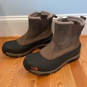 The North Face Men’s Waterproof Pull-On Heat Seeker Boots 08-173